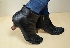 tolle Harlot MH Stiefeletten Gr. 39 mit Ziernähten gothisch echtes Leder