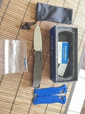 Benchmade Bugout CPM S30V mit Titan Griffschalen