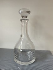 Karaffe mit Stöpsel aus Glas