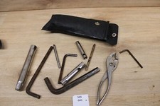 Kawasaki ZZR1100 ZXT10D 93-97 Satz Bordwerkzeug 503-041