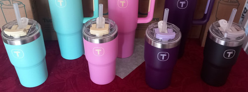 Tupperware big tumbler - big, t.