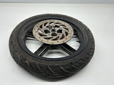 Vorderradfelge mit Reifen für