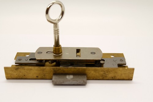 Junie 1010 einlass - 1010,
