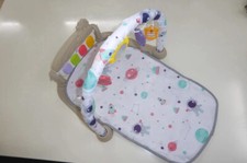Spielmatte für Babys mit