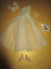 560) ALTES FESTLICHES VINTAGE