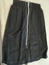 Modischer Damenrock von ESCA LADYA.  Größe 2 = ca. 40. Farbe: Anthrazit