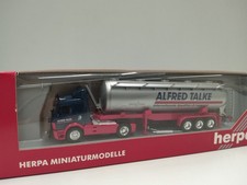 Herpa 1:87 LKW  Mercedes Benz