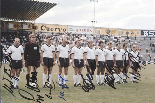 Team foto 1970 original - wm,