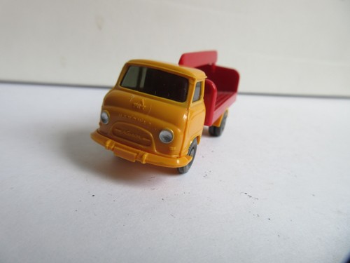 Wiking hanomag kurier - 1:87,