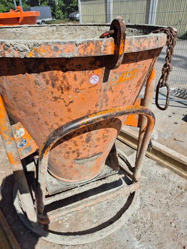 Betonkübel kranbar 750l - betonkübel, bj