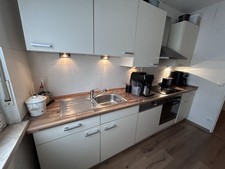 Gepflegte Einbauküche inkl