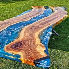 Blue Epoxidharz River Table -