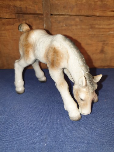 Vintage porzellan figur fohlen - porzellan,