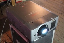 *Eiki LC-X4*LCD Beamer Projektor projector 5200 Ansi Lens-Shift(Sanyo PLC-XF30N)