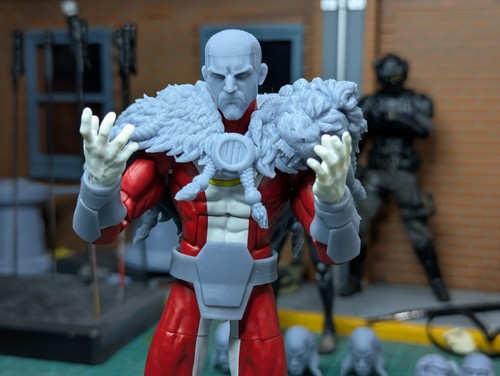 Invincible thragg custom kit - thragg,