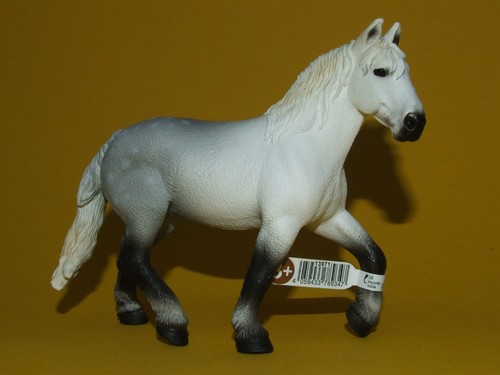 Schleich schleichpferd - 26),