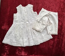 Alte Puppenunterwäsche Hemd