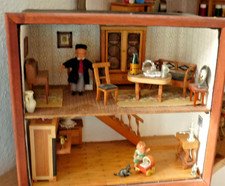 Biedermeier Puppenstube,Flur+Wohnzimmer Opas Eigenbau Treppe Möbel Zubehör Puppe