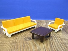 Sofa, Sessel & Tisch aus 5332