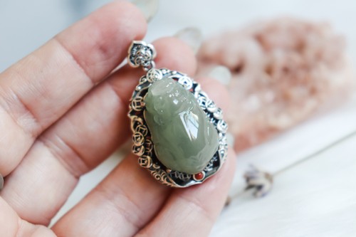 Hetian jade pixiu anhänger - hetian,