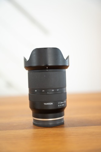 Tamron 28mm 8 - 17-28mm, iii