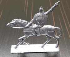 Vintage Blechritter zu Pferd