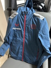 Original Castore  Bayer 04Leverkusen Regenjacke mit Sponsoren Gr.M Neuwertig