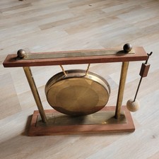 Tischgong (Dinner-Gong) |
