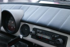 Trabant 601 Armaturenbrett beziehen abgesteppt in Kunstleder 