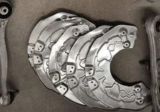 Mercedes Benz A0004213520 Ankerblech GLC X253 C W205 14- Spritzblech Abdeckblech