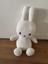 Miffy Kuscheltier Kaninchen Cord beige 23cm NP:23€