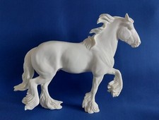 Resin Horse Modellpferd Falkirk Traditionel Clydesdale Stallion by Sue Kern