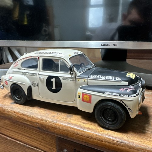 Revell volvo pv 544 - revell, 1:18