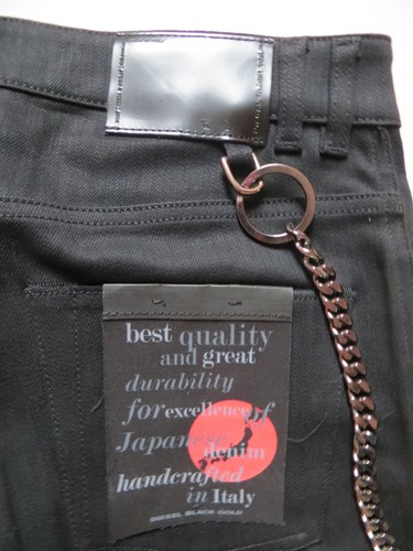 Diesel black gold - gold, type