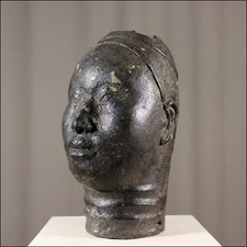 89722) Bronze Königin-Kopf
