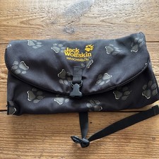 Jack Wokfskin Waschsalon Kulturbeutel Hunde Tatze Schwarz 
