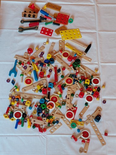 Konstruktionsspielzeug - , (holz)