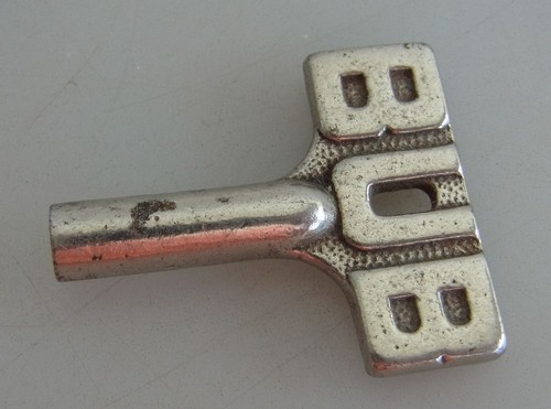 Vintage aufzieh schlüssel - vintage, aufzieh-schlüssel