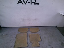 BMW 3er E90 E91 Gummi Fußmatten Satz beige