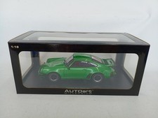 Fertigprodukt AUTOart 1/18