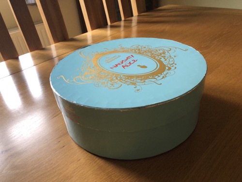 Limited edition naughty alice - edition,