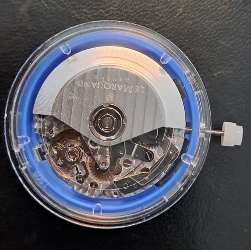 Eta valjoux 7753 datum - eta, 4,5