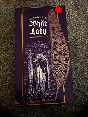 White lady franckh edition - white,