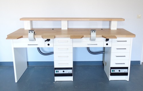 Doppelarbeitsplatz - , |