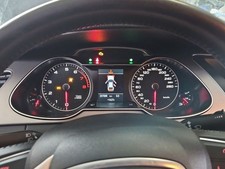 Audi A4 S4 B8 8K 2013 Benzin Geschwindigkeitsmesser Cockpit 8K0920931P 125kW