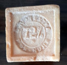 alte Kernseife im Quader