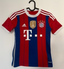 FC Bayern München, Trikot