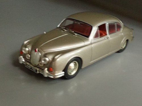 C43 vitesse jaguar - c43, 1:43