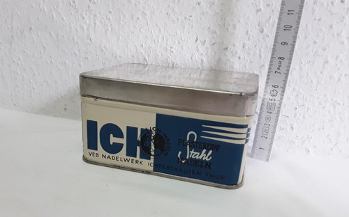 Alte blechdose blech - alte,