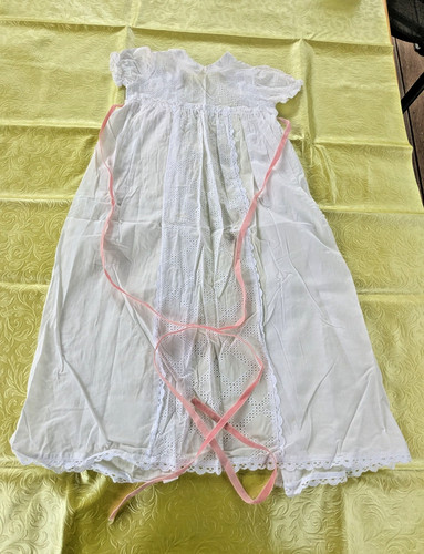 Hübsches weißes taufkleid - hübsches,